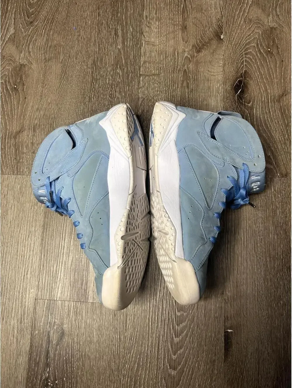 Jordan 7 Retro Pantone blue trainers. Size US 10.5